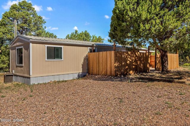 3466 Evergreen Dr, Overgaard, AZ 85933