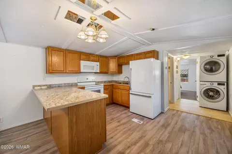3466 Evergreen Dr, Overgaard, AZ 85933 photo 9