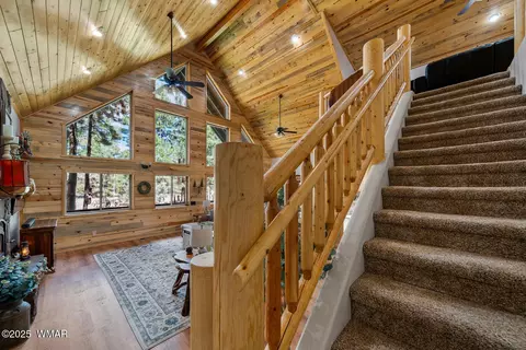 Entry Way - 2046 Christmas Pine Rd, Overgaard, AZ 85933 photo 4 of 6