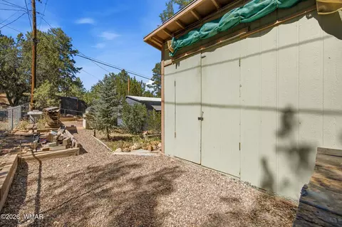 3490 Black Bear Run, Overgaard, AZ 85933 photo 27