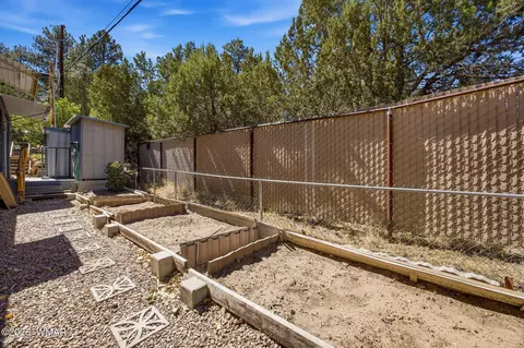 3490 Black Bear Run, Overgaard, AZ 85933 photo 29