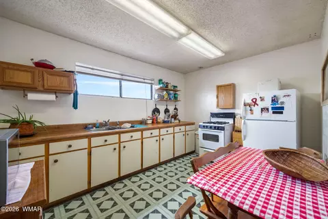 45 N C St, Springerville, AZ 85938 photo 12