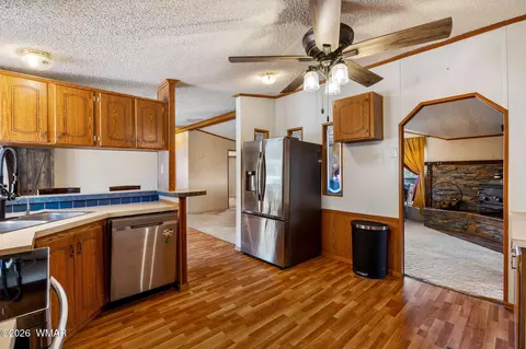 2163 Meadow Ln, Overgaard, AZ 85933 photo 13