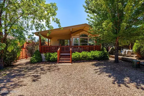 2225 Old Crooks Trl, Overgaard, AZ 85933