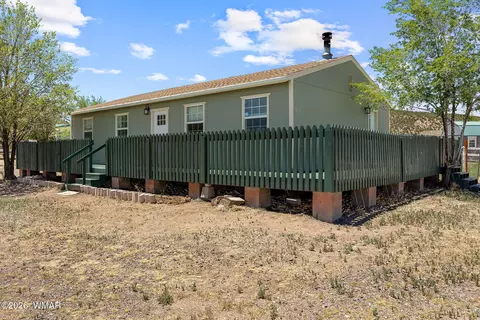 Exterior - 1825 E Aztec Ave, Eagar, AZ 85925 photo 2 of 8