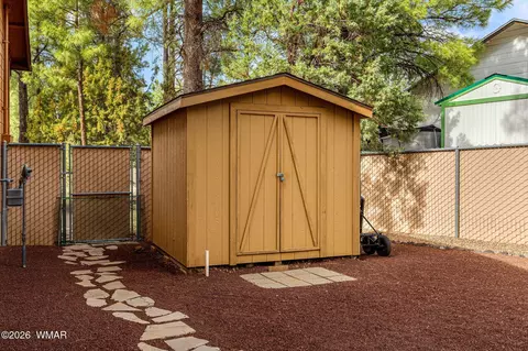 Exterior - 2603 Stringer Cir, Lakeside, AZ 85929 photo 11 of 13