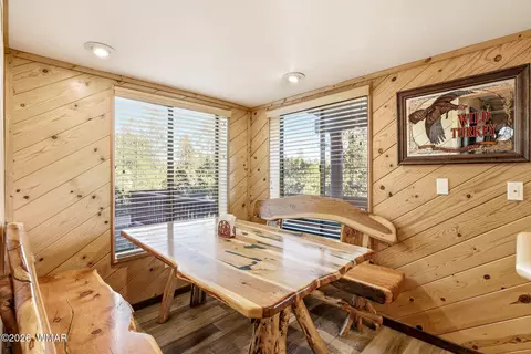 Dining - 3161 Trails End, Overgaard, AZ 85933 photo 1 of 1