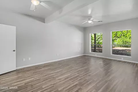 Living - 26 S 500 East St, Taylor, AZ 85939 photo 5 of 6