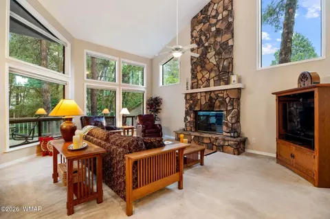 3712 Crown Dancer Dr #19, Pinetop, AZ 85935
