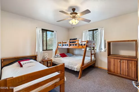 Bedroom - 2746 Skyhawk Dr, Overgaard, AZ 85933 photo 1 of 5