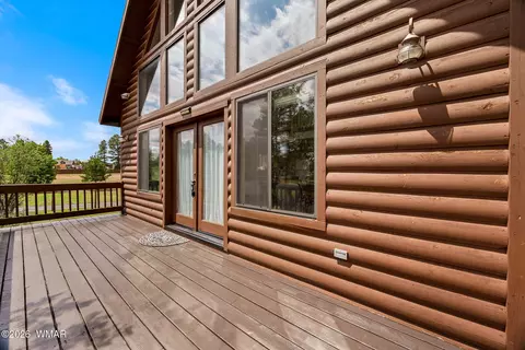 Exterior - 2746 Skyhawk Dr, Overgaard, AZ 85933 photo 5 of 13