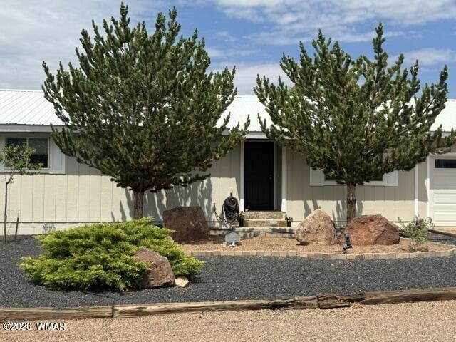 310 N 8th Dr, Saint Johns, AZ 85936