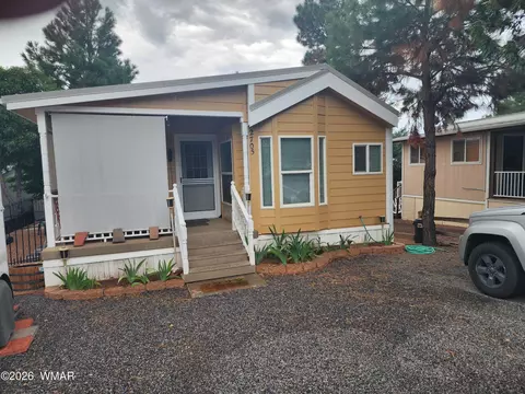 2705 Rustlers Roost Rd, Overgaard, AZ 85933 photo 15