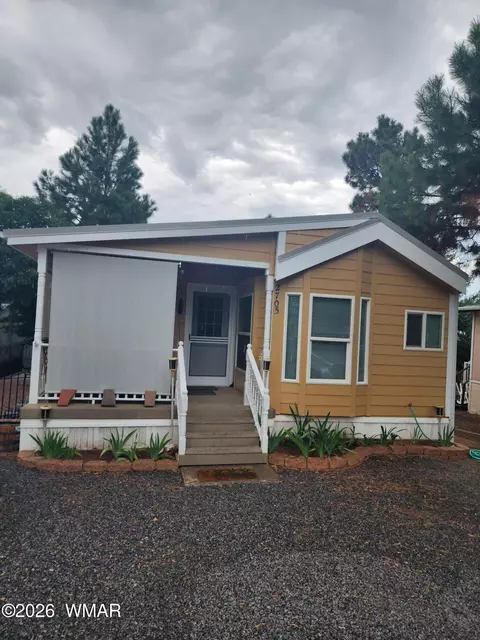 2705 Rustlers Roost Rd, Overgaard, AZ 85933 photo 18