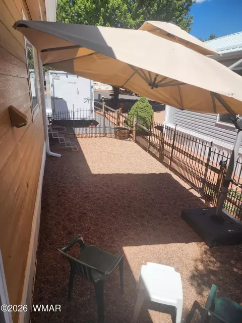 2705 Rustlers Roost Rd, Overgaard, AZ 85933 photo 14