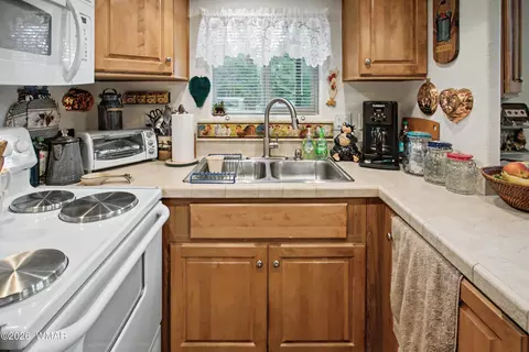 2211 E Hanging Tree Trl, Show Low, AZ 85901 photo 7