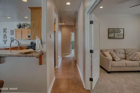Entry Way - 545 W 7th St, Snowflake, AZ 85937 photo 3 of 7