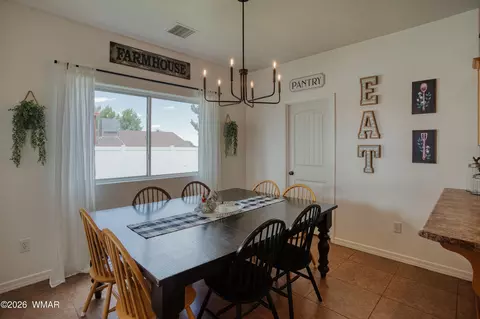 Dining - 545 W 7th St, Snowflake, AZ 85937 photo 1 of 3