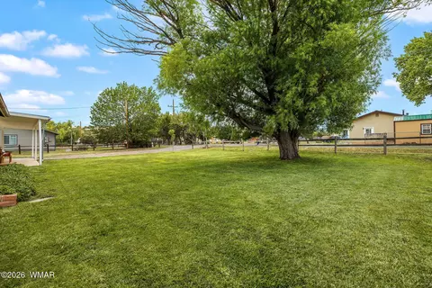 Exterior - 280 E 4th Ave, Eagar, AZ 85925 photo 3 of 8