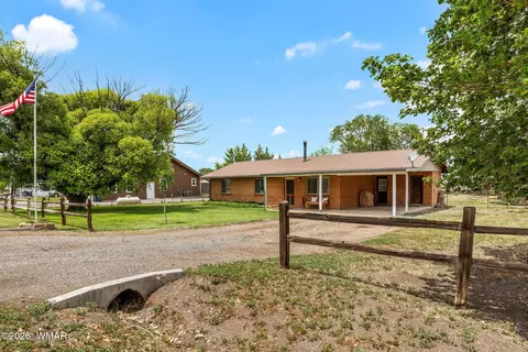 Exterior - 280 E 4th Ave, Eagar, AZ 85925 photo 2 of 8