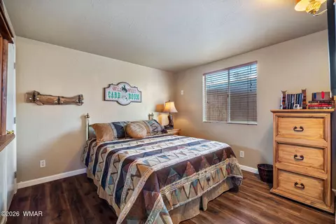 3351 Apache Dr, Overgaard, AZ 85933 photo 17