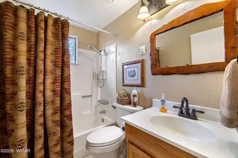 3351 Apache Dr, Overgaard, AZ 85933 photo 16