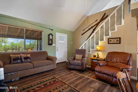 3351 Apache Dr, Overgaard, AZ 85933 photo 9