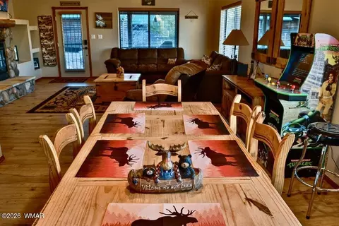 Dining - 2334 S Buffalo Loop, Overgaard, AZ 85933 photo 2 of 2