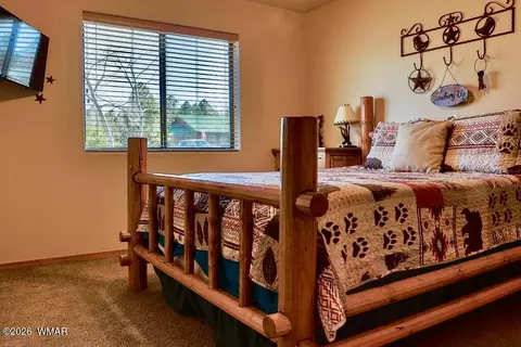 Bedroom - 2334 S Buffalo Loop, Overgaard, AZ 85933 photo 1 of 5