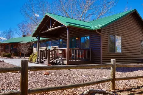 Exterior - 2334 S Buffalo Loop, Overgaard, AZ 85933 photo 9 of 11