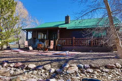 Exterior - 2334 S Buffalo Loop, Overgaard, AZ 85933 photo 5 of 11