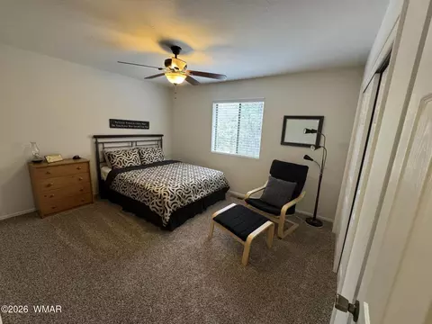 Bedroom - 3300 Panorama Dr, Overgaard, AZ 85933 photo 2 of 2