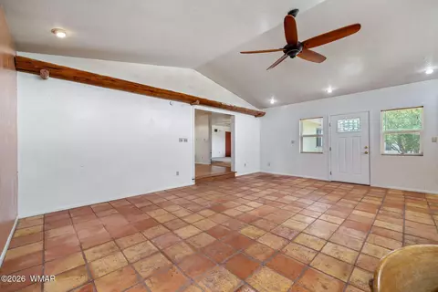 Living - 865 E Tori Cir, Springerville, AZ 85938 photo 5 of 5