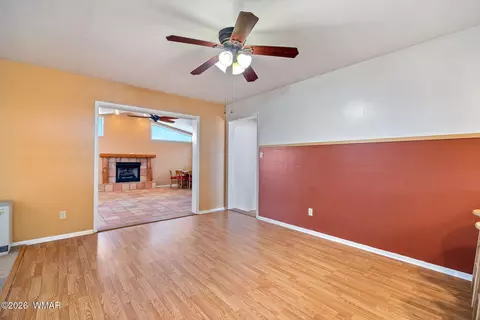 Living - 865 E Tori Cir, Springerville, AZ 85938 photo 3 of 5