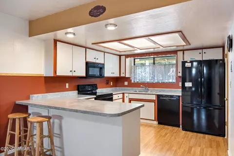 Kitchen - 865 E Tori Cir, Springerville, AZ 85938 photo 1 of 2