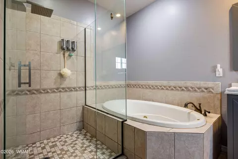 Bath - 3859 Ramsay Rd, Snowflake, AZ 85937 photo 3 of 5