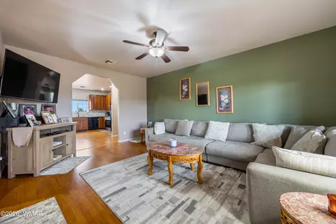 Living - 3859 Ramsay Rd, Snowflake, AZ 85937 photo 1 of 3