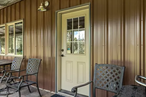Exterior - 2970 Pine Rim Rd, Overgaard, AZ 85933 photo 2 of 8