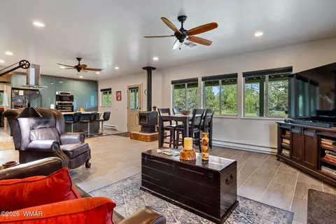 Living - 2970 Pine Rim Rd, Overgaard, AZ 85933 photo 1 of 2