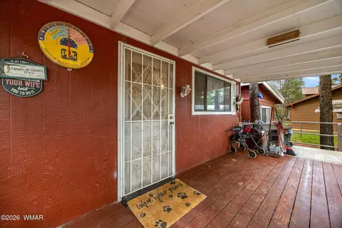 Exterior - 2144 Indian Trl, Overgaard, AZ 85933 photo 5 of 8