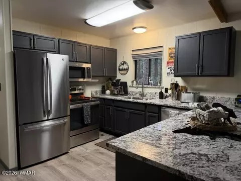 Kitchen - 56 County Road 2266, Alpine, AZ 85920 photo 4 of 4