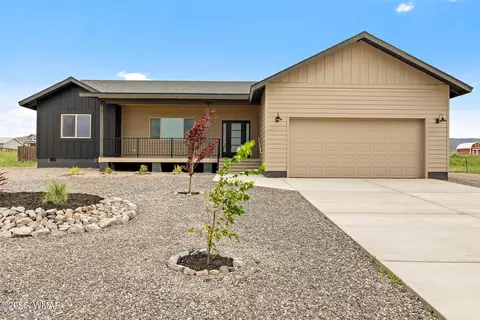 Exterior - 433 W 4th Ave, Eagar, AZ 85925 photo 2 of 9
