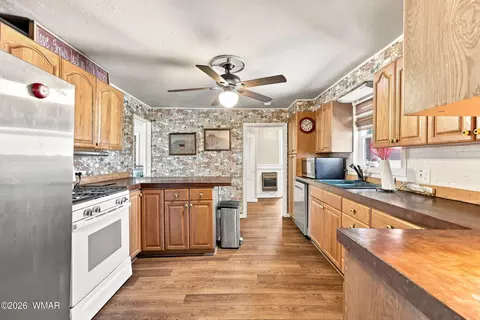 Kitchen - 3 County Road 3146, Vernon, AZ 85940 photo 2 of 5