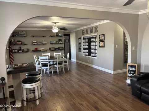 Dining - 1099 S Kellis Blvd, Snowflake, AZ 85937 photo 1 of 5