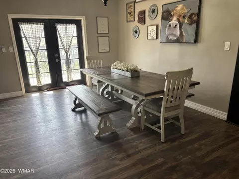 Dining - 1099 S Kellis Blvd, Snowflake, AZ 85937 photo 2 of 5