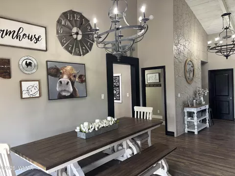 Dining - 1099 S Kellis Blvd, Snowflake, AZ 85937 photo 3 of 5