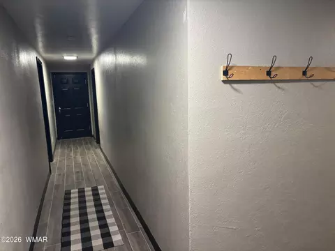 Entry Way - 1099 S Kellis Blvd, Snowflake, AZ 85937 photo 8 of 9