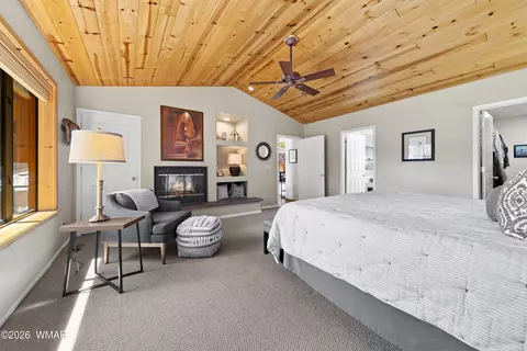 Bedroom - 4010 Sugar Pine Loop, Show Low, AZ 85901 photo 4 of 8