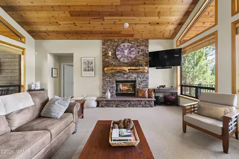 Living - 4010 Sugar Pine Loop, Show Low, AZ 85901 photo 4 of 5