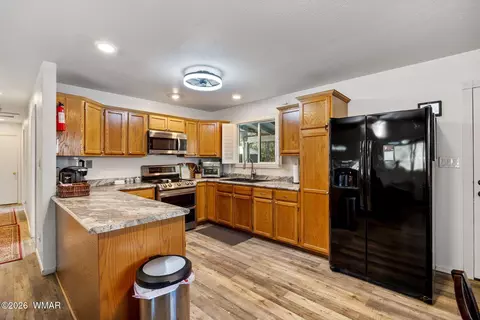 Kitchen - 3380 Turkey Run, Overgaard, AZ 85933 photo 1 of 2